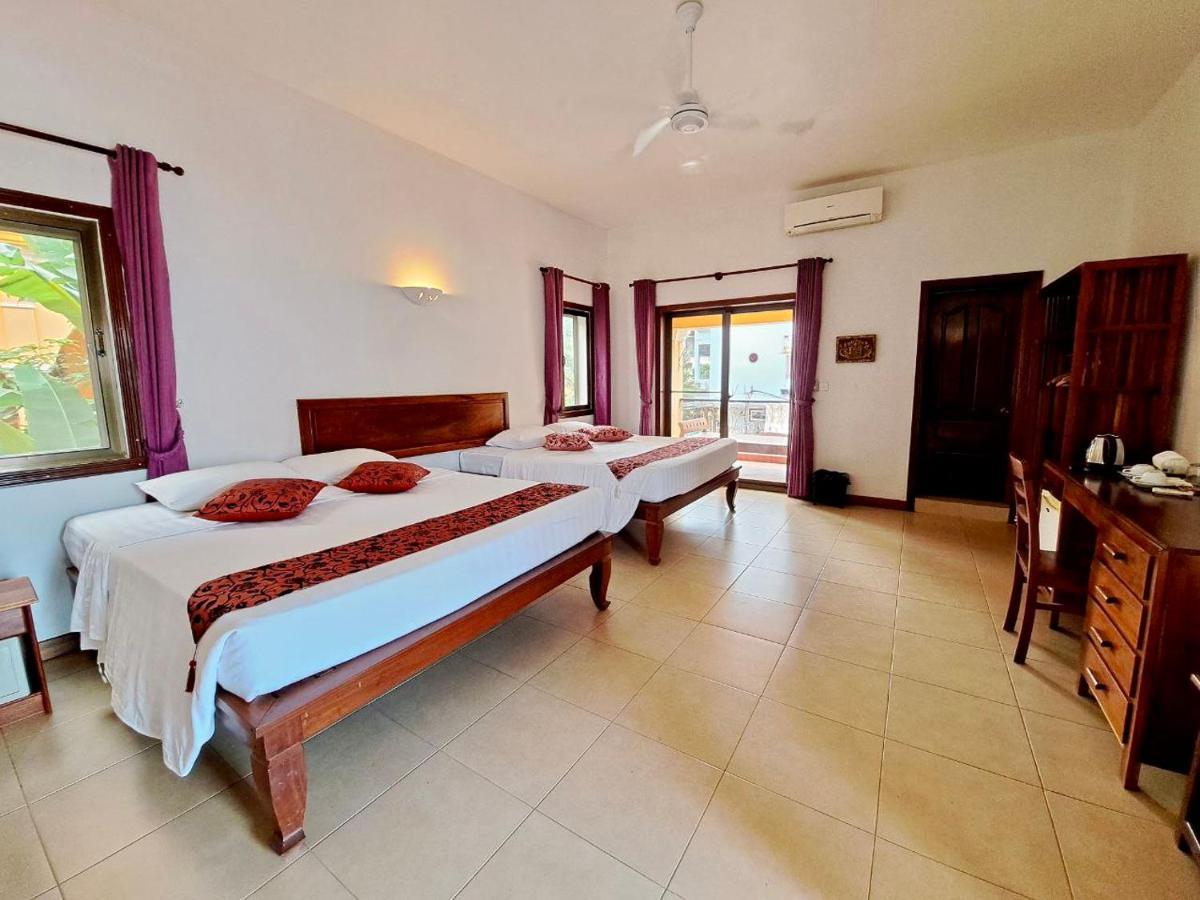 Den Hotel Totonou Сием Реап Екстериор снимка