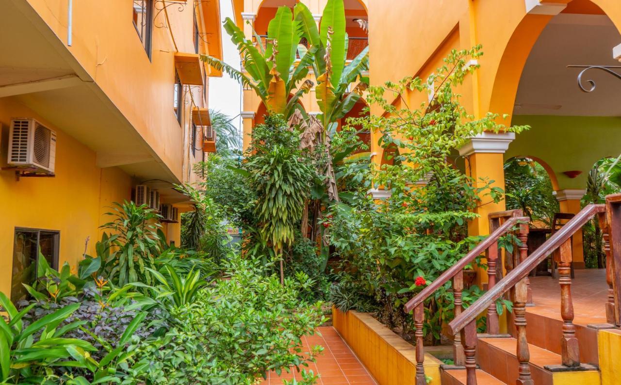 Den Hotel Totonou Сием Реап Екстериор снимка