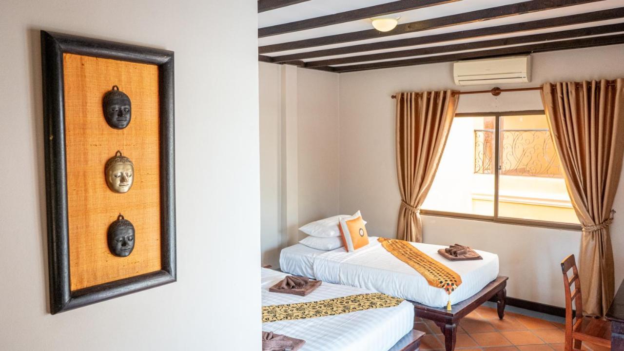 Den Hotel Totonou Сием Реап Екстериор снимка